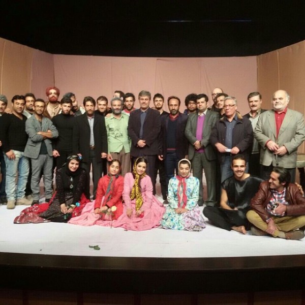 تصویر | حضور غلام رضا تاجگردون در جمع هنرمندان گچساران