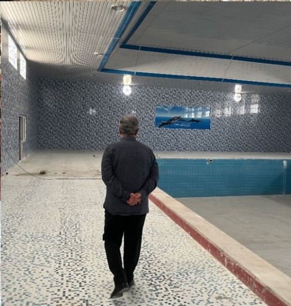 بازدید سرزده دکتر غلامرضا تاجگردون از پروژه استخر شنای بانوان گچساران و تذکر به مسئولین