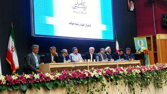 تاجگردون عضو هیات رئیسه موقت فراکسیون امید شد تاجگردون عضو هیات رئیسه موقت فراکسیون امید شد