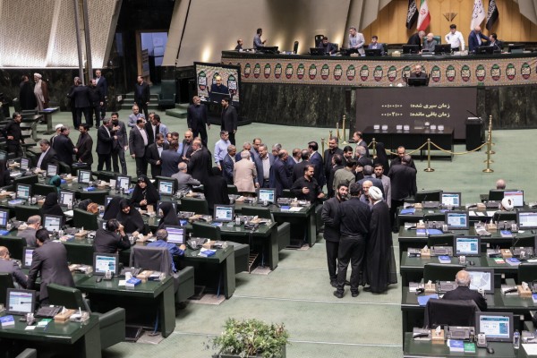 گزارش تصویری صحن علنی 25 تیرماه مجلس شورای اسلامی