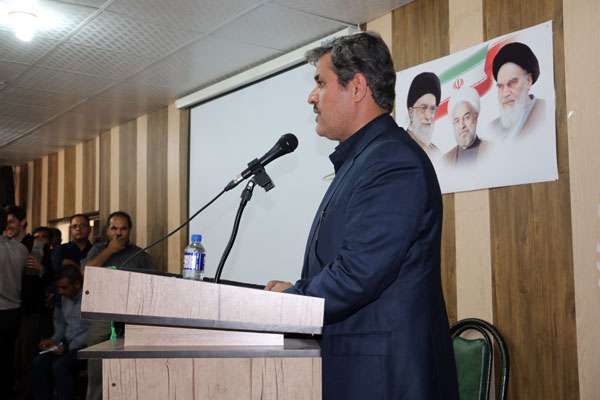 مراسم روز عصای سفید با حضور تاجگردون و جمعی از کم بینایان و نابینایان در گچساران