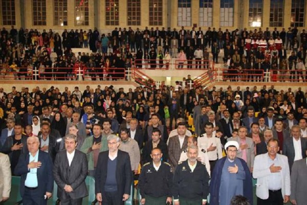 جشن نسيم رحمت در سالن پدخندق شهر دوگنبدان برگزار شد جشن نسيم رحمت در سالن پدخندق شهر دوگنبدان برگزار شد