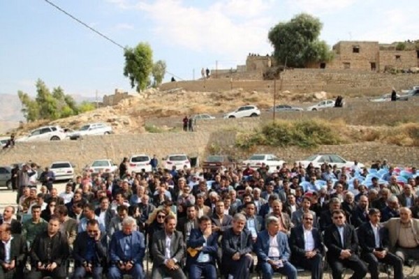  آبرسانی به زمین‌های دیم و توسعه راه‌های ارتباطی از اولویت‌های دولت در دهستان بویراحمد گرمسیری است