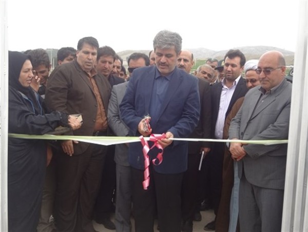 افتتاح زمین چمن مصنوعی فوتبال در روستای شوش با حضور تاجگردون افتتاح زمین چمن مصنوعی فوتبال در روستای شوش با حضور تاجگردون