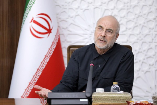  حضور تاجگردون در جلسه شورای‌عالی هماهنگی اقتصادی سران قوا