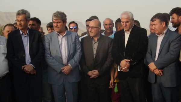 کلنگزنی پروژه آبرسانی به روستاهای باباکلان گچساران با حضور تاجگردون کلنگزنی پروژه آبرسانی به روستاهای باباکلان گچساران با حضور تاجگردون