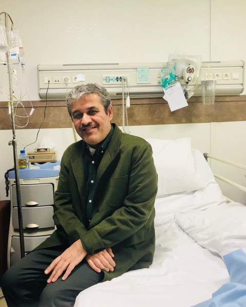 غلامرضا تاجگردون پس از ۱۵ روز بستری از بیمارستان مرخص شد غلامرضا تاجگردون پس از ۱۵ روز بستری از بیمارستان مرخص شد