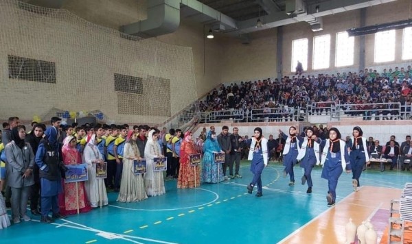 آیین اختتامیه المپیاد درون مدرسهای گچساران با حضور تاجگردون برگزار شد آیین اختتامیه المپیاد درون مدرسهای گچساران با حضور تاجگردون برگزار شد