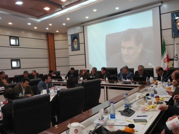 نشست بررسی مشكلات طرحهای عمرانی و اقتصادی گچساران با حضور استاندار و سایر مسئولان استان و شهرستان برگزار شد نشست بررسی مشكلات طرحهای عمرانی و اقتصادی گچساران با حضور استاندار و سایر مسئولان استان و شهرستان برگزار شد