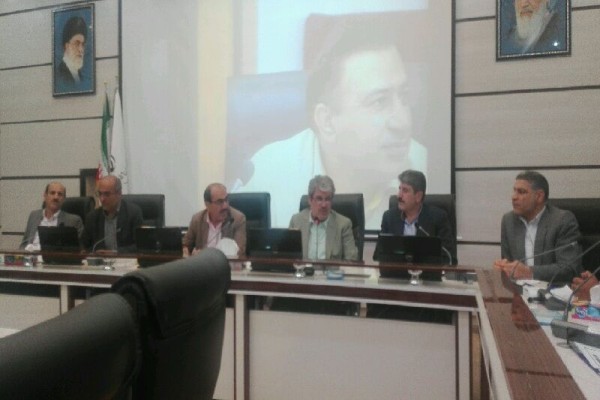  تاکید تاجگردون بر نقش پرداخت به موقع مالیات در توسعه زیرساخت‌ها