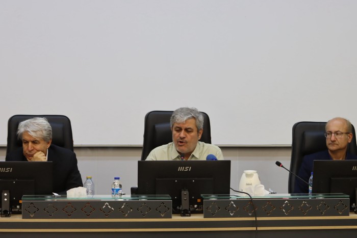 واکنش تاجگردون به حواشی شهرداری دوگنبدان: این اتفاقات وجهه گچساران را تخریب کرده است / عاملان این قضایا، منافع‌طلبان سیال هستند نه جریانات سیاسی