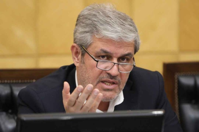 غلامرضا تاجگردون خطاب به وزیر نفت: انتصابات در شرکت بهینهسازی مصرف سوخت کاملاً قانونی است غلامرضا تاجگردون خطاب به وزیر نفت: انتصابات در شرکت بهینهسازی مصرف سوخت کاملاً قانونی است