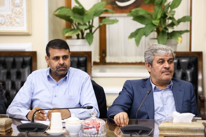 نشست بررسی برنامه هفتم پیشرفت نشست بررسی برنامه هفتم پیشرفت