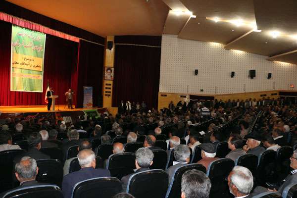 سخنان تاجگردون در همایش طوایف و اقوام گچساران سخنان تاجگردون در همایش طوایف و اقوام گچساران