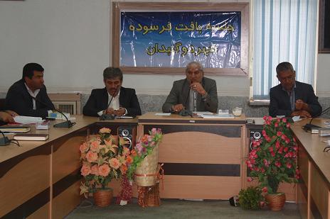 جلسه بررسی وضعیت بافت فرسوده دوگنبدان با حضور تاجگردون برگزار شد