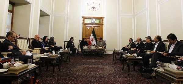 گفتوگوی نمایندگان مجلس ایران و هیأت پارلمان اروپا با حضور تاجگردون گفتوگوی نمایندگان مجلس ایران و هیأت پارلمان اروپا با حضور تاجگردون