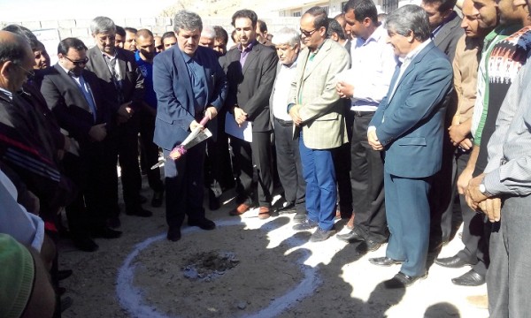 کلنگزنی طرح گازرسانی به روستای مارین با حضور تاجگردون کلنگزنی طرح گازرسانی به روستای مارین با حضور تاجگردون