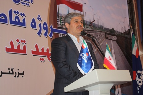 آیین بهره برداری از طرح تقاطع غیرهمسطح دوگنبدان با حضور تاجگردون برگزار شد