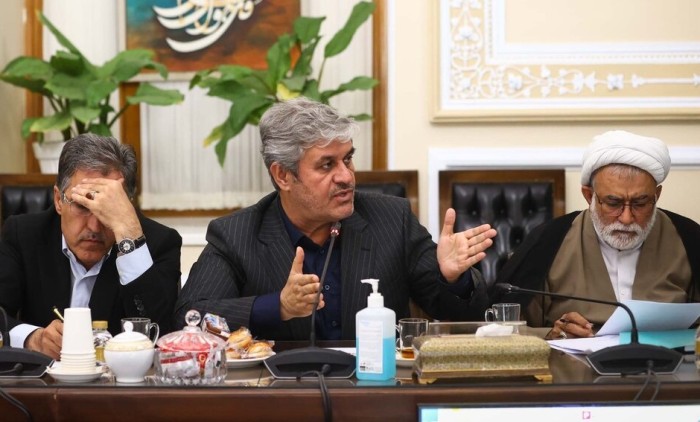 غلامرضا تاجگردون: حساب یارانه خانوار برای ضمانت وام خُرد کفایت می کند