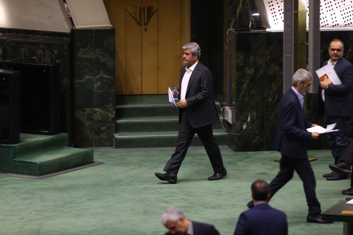 پیام تاجگردون به مناسبت روز مجلس؛ تأکید بر شفافیت مالی و توسعه متوازن کشور پیام تاجگردون به مناسبت روز مجلس؛ تأکید بر شفافیت مالی و توسعه متوازن کشور