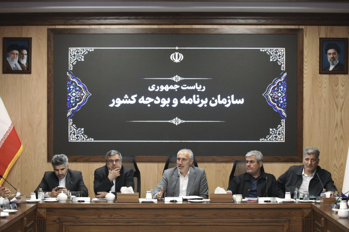 تاجگردون: کالابرگ و بودجه نیروهای مسلح در اولویت تخصیص منابع قرار دارد/ تأمین و تخصیص قیر رایگان تقویت می‌شود