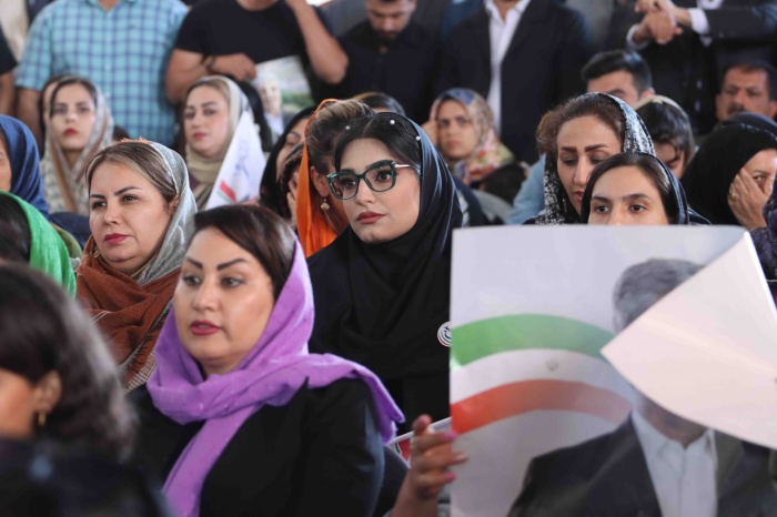 همایش ایل بزرگ عالیشاهی در حمایت از تاج‌گردون