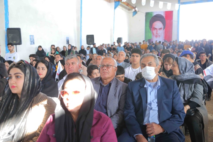 همایش ایل بزرگ عالیشاهی در حمایت از تاج‌گردون