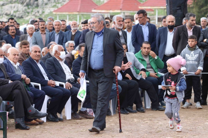 گزارش تصویری همایش بزرگ سادات محترم سرابیز در حمایت از تاج‌گردون