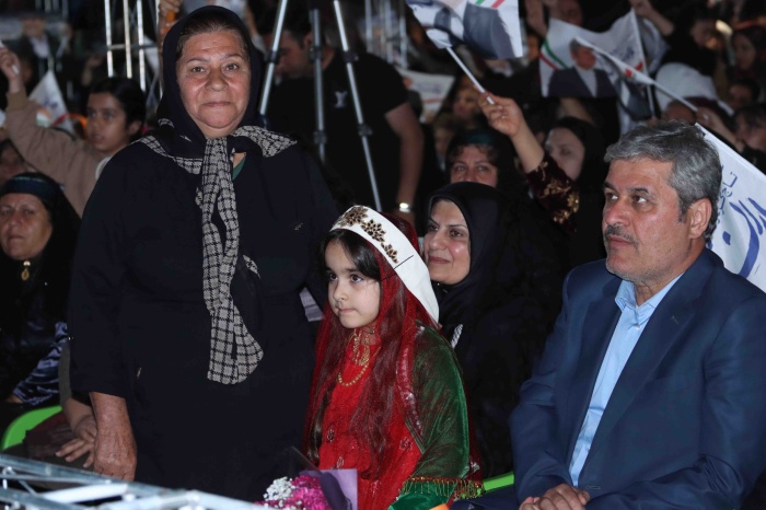 همایش انتخاباتی بانوان با حضور تاج‌گردون