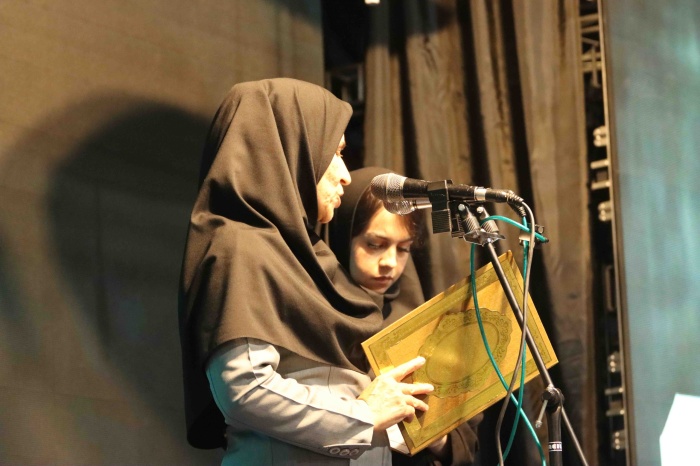 همایش انتخاباتی بانوان با حضور تاج‌گردون