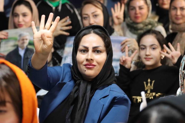همایش انتخاباتی بانوان با حضور تاج‌گردون