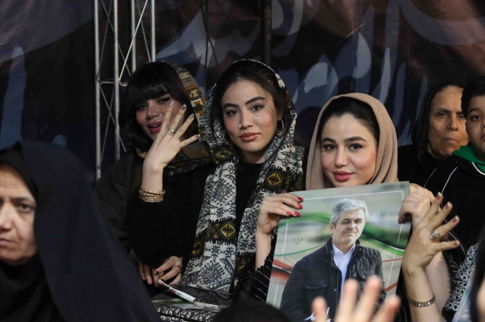 همایش انتخاباتی بانوان با حضور تاج‌گردون