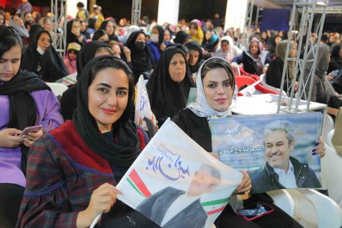 همایش انتخاباتی بانوان با حضور تاج‌گردون