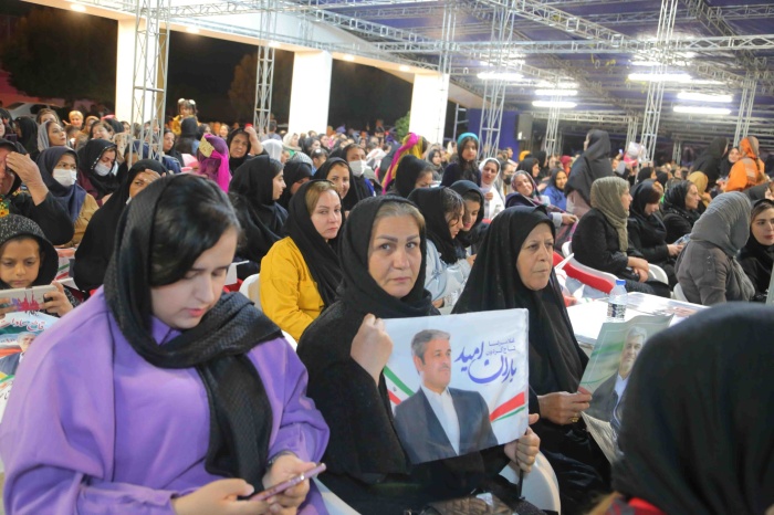 همایش انتخاباتی بانوان با حضور تاج‌گردون