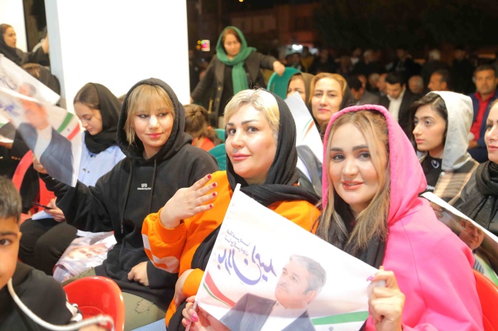 همایش انتخاباتی بانوان با حضور تاج‌گردون