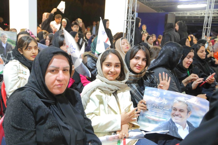 همایش انتخاباتی بانوان با حضور تاج‌گردون