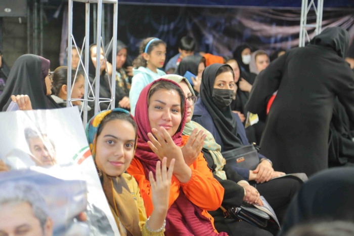 همایش انتخاباتی بانوان با حضور تاج‌گردون