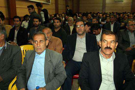 غلامرضا تاجگردون با اهالی روستای شادگان دیدار کرد
