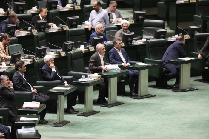 گزارش تصویری نشست علنی سه شنبه 2 اردیبهشت مجلس شورای اسلامی