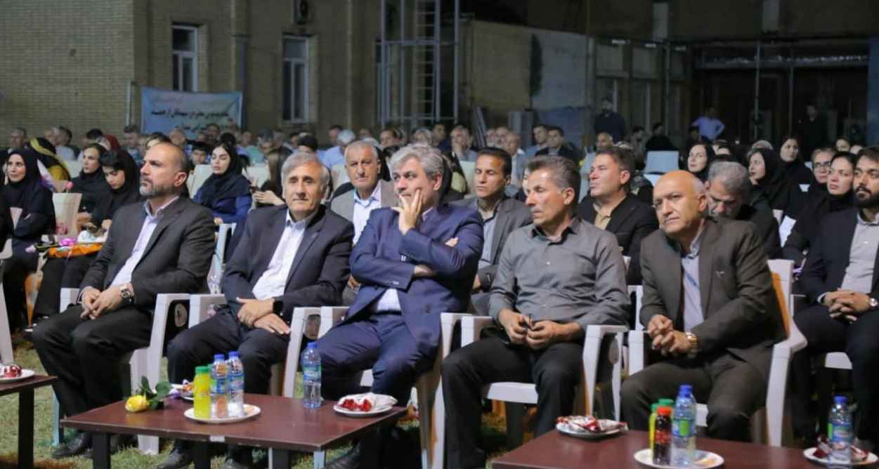  حضور غلام‌رضا تاج‌گردون در جشن بزرگداشت مقام معلم در گچساران