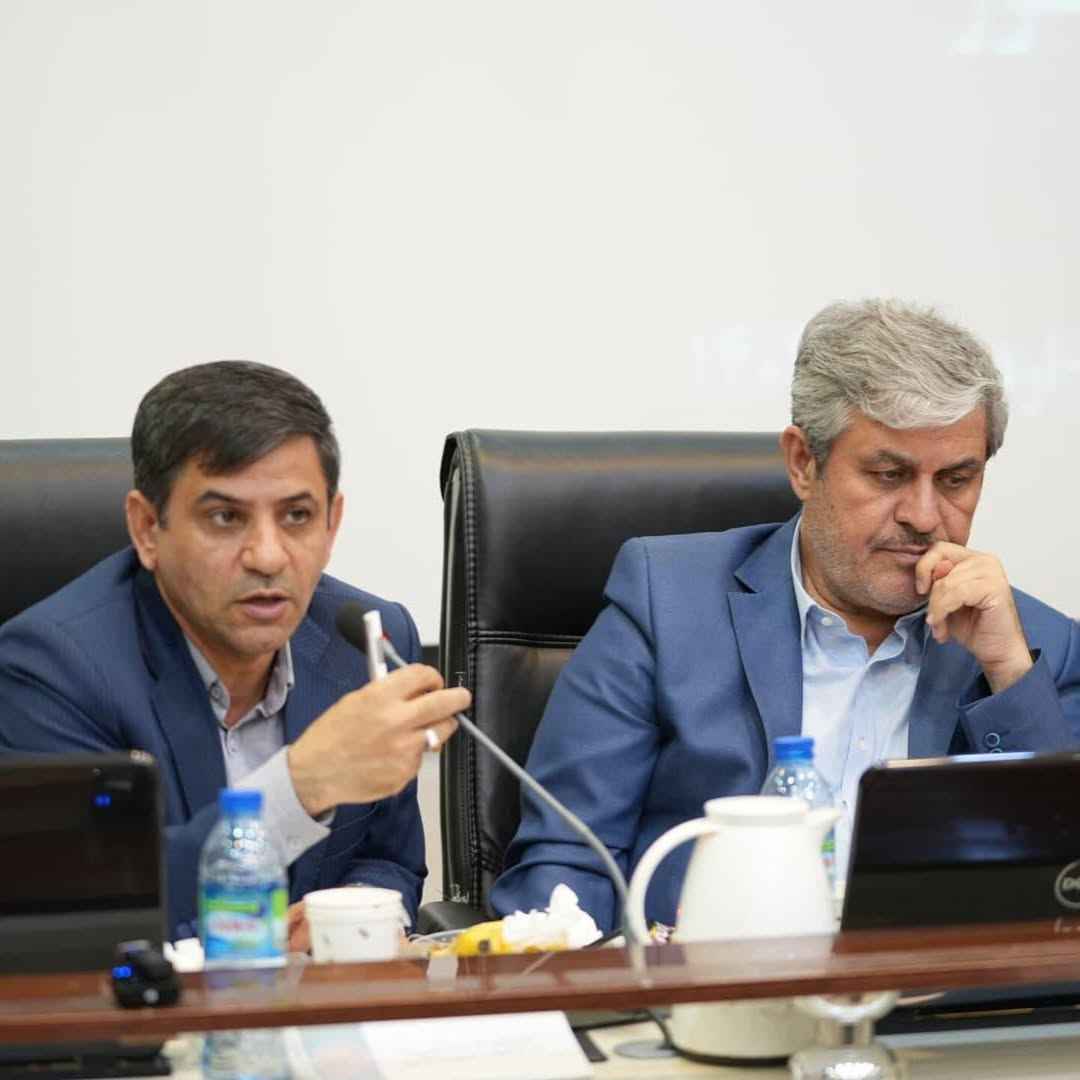 گزارش تصویری جلسات تاجگردون با دهیاران و شوراهای گچساران و باشت به منظور هماهنگی برای پروژه‌های بزرگ