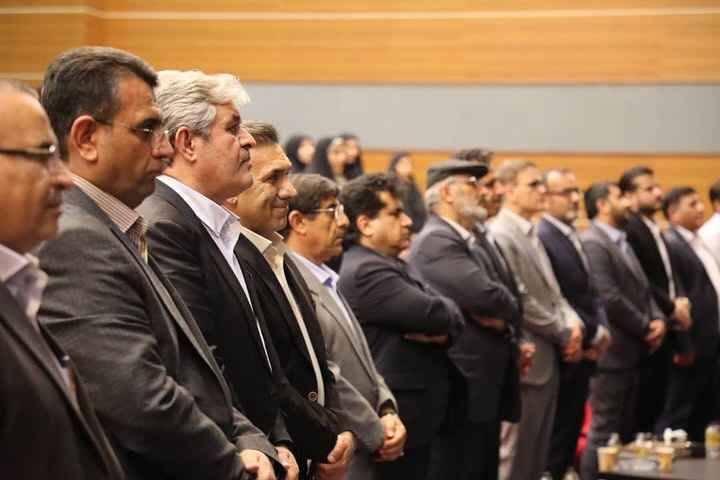 حضور غلام‌رضا تاجگردون در جمع اساتید دانشگاه یاسوج به مناسبت روز معلم