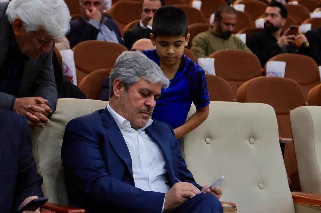 آیین نکوداشت مقام معلم در گچساران با حضور غلام‌رضا تاجگردون رئیس کمیسیون برنامه و بودجه و قاسمی معاون وزیر آموزش و پرورش