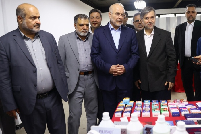 بازدید هیأت پارلمانی ایران از نمایشگاه دستاوردهای فناوری جمهوری اسلامی در کاراکاس