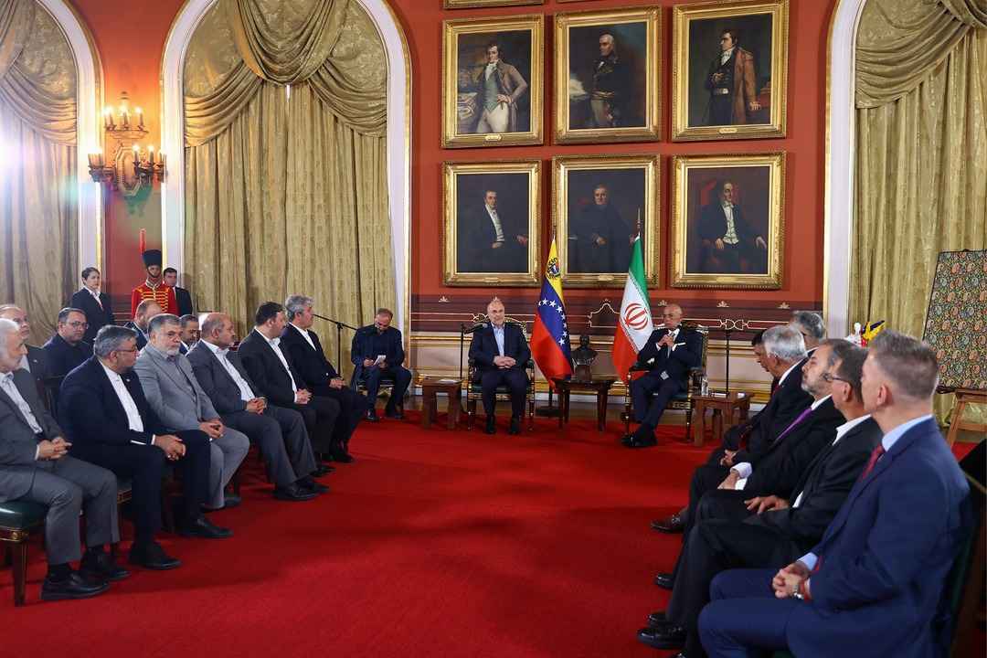دیدار هیأت پارلمانی ایران با رییس مجلس ونزوئلا