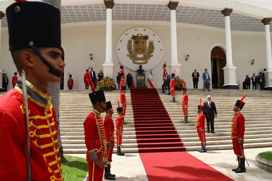دیدار هیأت پارلمانی ایران با رییس مجلس ونزوئلا