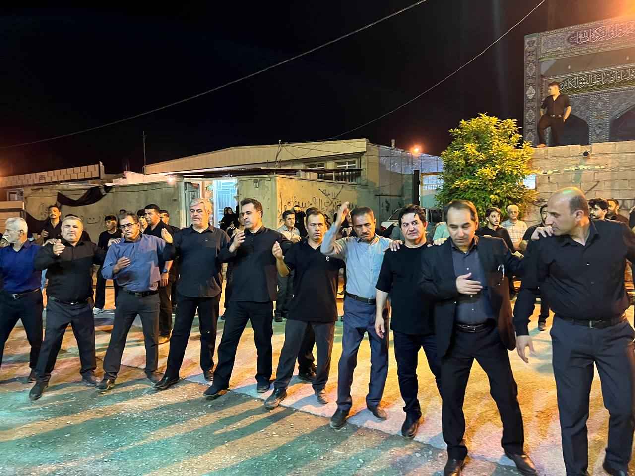 حضور غلامرضا تاجگردون در هیأت‌های عزاداری شب‌های تاسوعا و عاشورا در گچساران و باشت