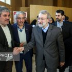 حضور علی لاریجانی در جلسه کمیسیون تلفیق بودجه ۹۶