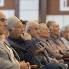 دیدار غلامرضا تاجگردون با بازنشستگان گچساران و باشت با حضور رئیس کمیسیون اجتماعی مجلس