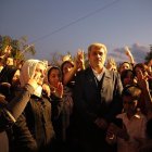 دیدار تاجگردون با خانواده‌ها و طوایف مختلف